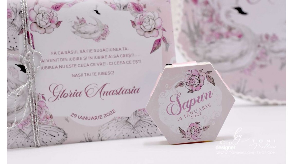 Trusou de botez cu lebede si motive florale personalizat pentru fete, Lebada alba 22